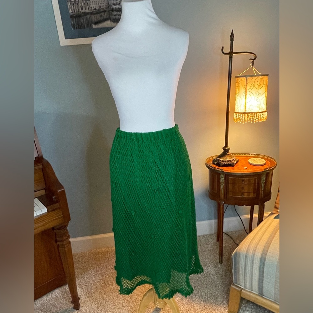 Vintage Handcrafted women’s‎ Kelly green crochet skirt or mini dress.